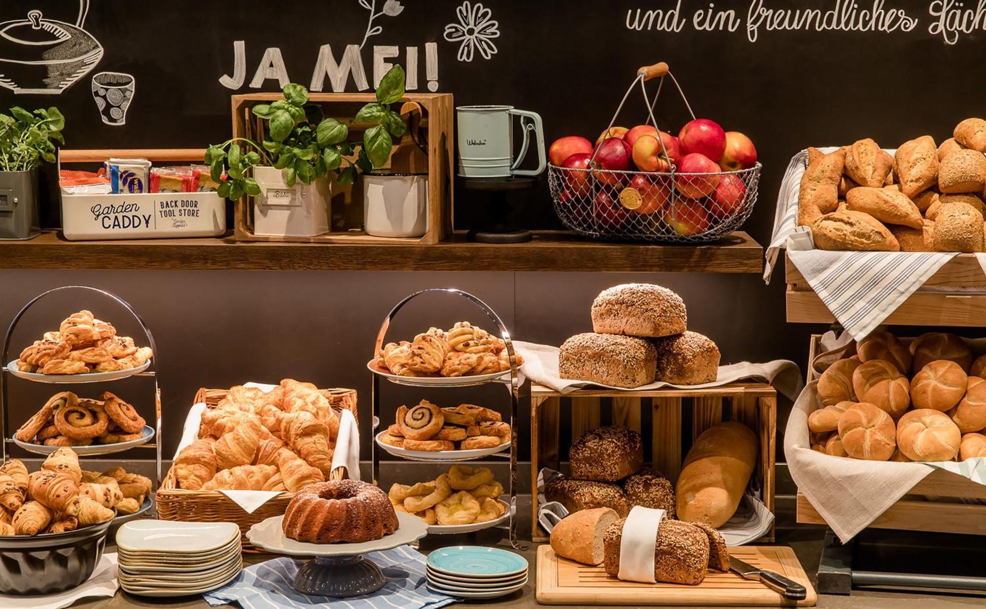 Motel One Muenchen-Messe Экстерьер фото